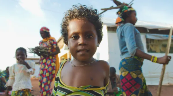 Seit Mai 2014 versorgt Ärzte ohne Grenzen schwer mangelernährte Kinder im Ernährungszentrum des Bezirkskrankenhauses von Batouri.