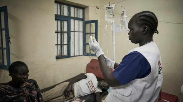 Snake bite treatment at Ameth-Bek hospital