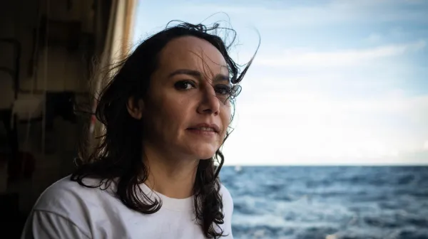 Lucia - Tales of women