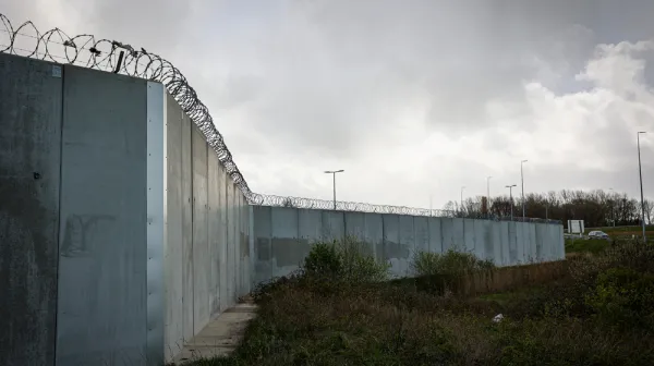 MSF reopens a project in Calais to help people on the move on the Franco-British border