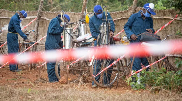 Indoor residual spraying in Burundi - 2020