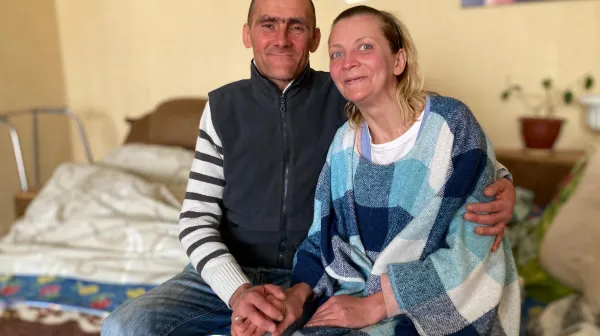 UkraineTB: Natasha and Sergey