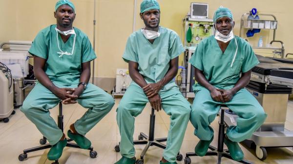 Operating Theatre Nursing team in MSF's hospital in Dagahaley