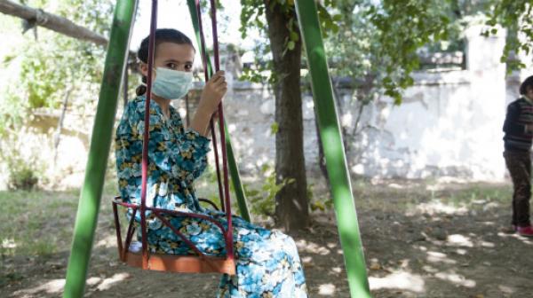 Eine Patientin im Tuberkulose-Kinderkrankenhaus