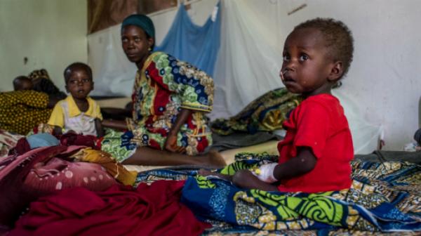 Projekt gegen Kindersterblichkeit in Niger (c) Ramón Pereiro/MSF