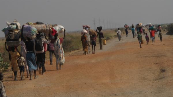 Zehntausende Menschen im Südsudan auf der Flucht (c) MSF/Jean-Pierre Amigo