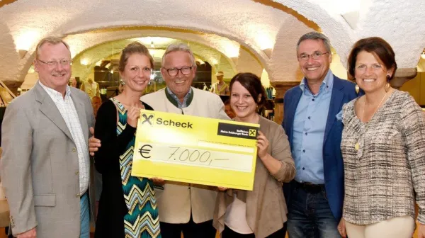 Schecküberreichung Wallersee Golf Trophy