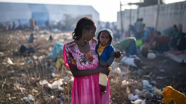 Ethiopian Refugees Crossing: Hamdayet Entry Point