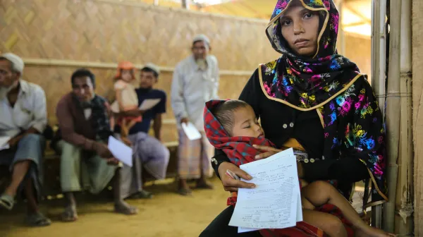 MSF activities and daily life of the refugees in Tasnimarkhola camp.