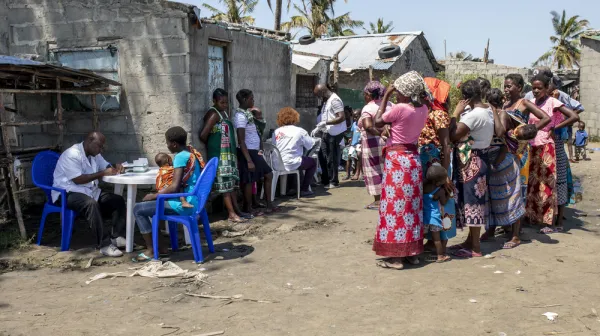 Mobile Clinics in Ponta Gea, Beira area.