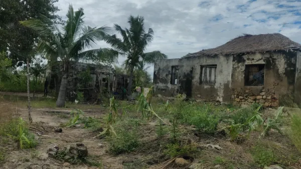 Von Zyklon Kenneth zerstörtes Haus in Bandar, Provinz Cabo Delgado
