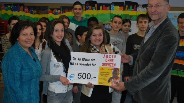 Kuchenbuffet der NMS 14 Spallerhof Linz