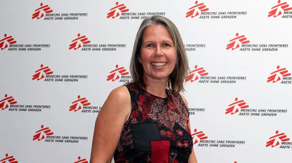 Manuela Amadi, Spender:innen-Service