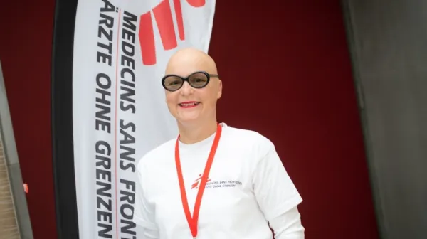 Hannelore Wallner, HR Spezialistin bei der Ausstellung Ärzte ohne Grenzen hautnah