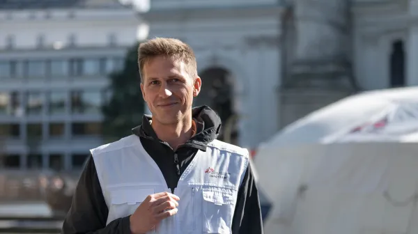 Ramon Ritter, Logistik-Spezialist bei Ärzte ohne Grenzen hautnah