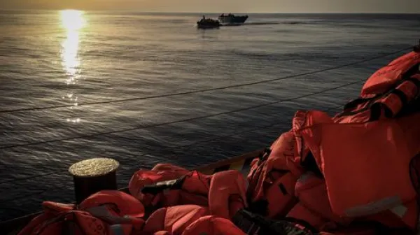 Mittelmeer: Rettungskräfte bargen 22 Tote aus Flüchtlingsboot