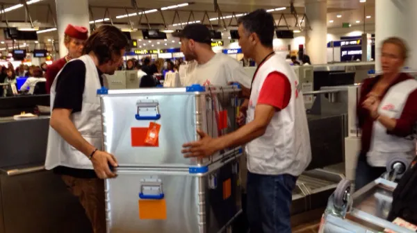 Erdbeben in Nepal: Ärzte ohne Grenzen sendet Nothilfeteams