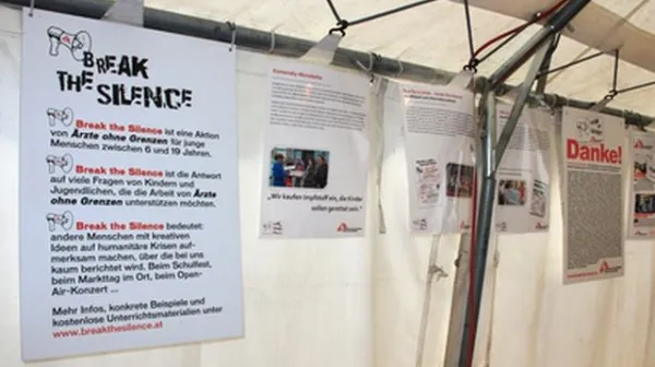 Break the Silence - Informationstafeln in der Ausstellung