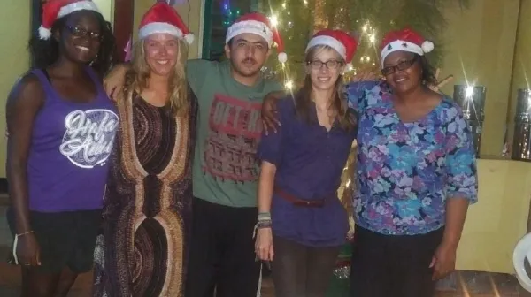 Weihnachten feiern bei 30°Grad: Die steirische Labortechnikerin Karin Walter bloggt über ihre ersten Eindrücke in einem Hilfsprojekt.