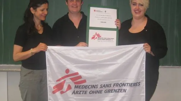 spendenuebergabe_fachschule_dominikanerinnen.jpg