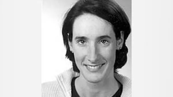 Waltraud Wernhart, Laborspezialistin